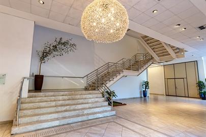 immensitá - hall entrada.jpg