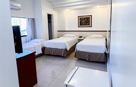 Superior Convention Triple Twin of Royal Center Hotel Lourdes | | MG
