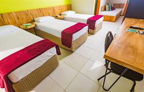 LUXO TPL (FRENTE PISCINA) do Arrey Beach Hotel
