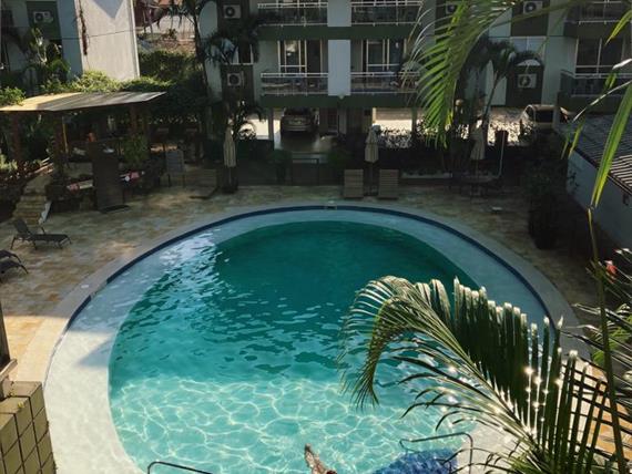 piscina 3 - copia - copia.jpeg