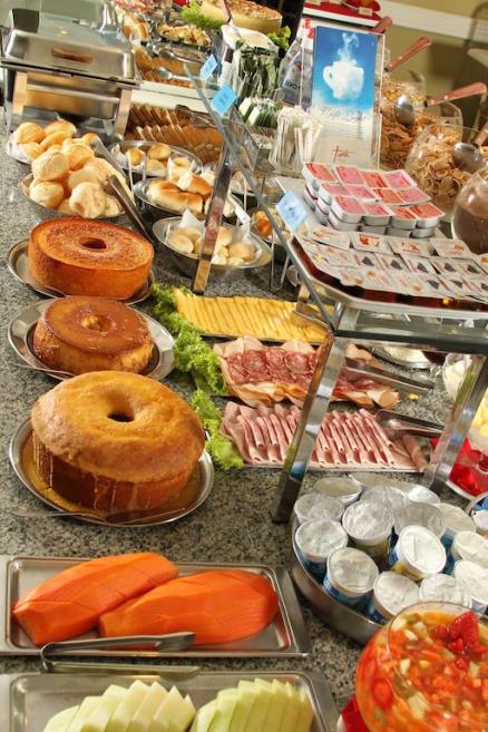 Buffet CM.jpg