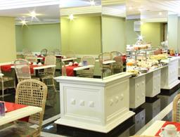 Trevi Hotel & Business