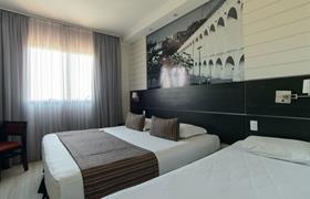 Triple luxury of Faro Hotel Taubaté
