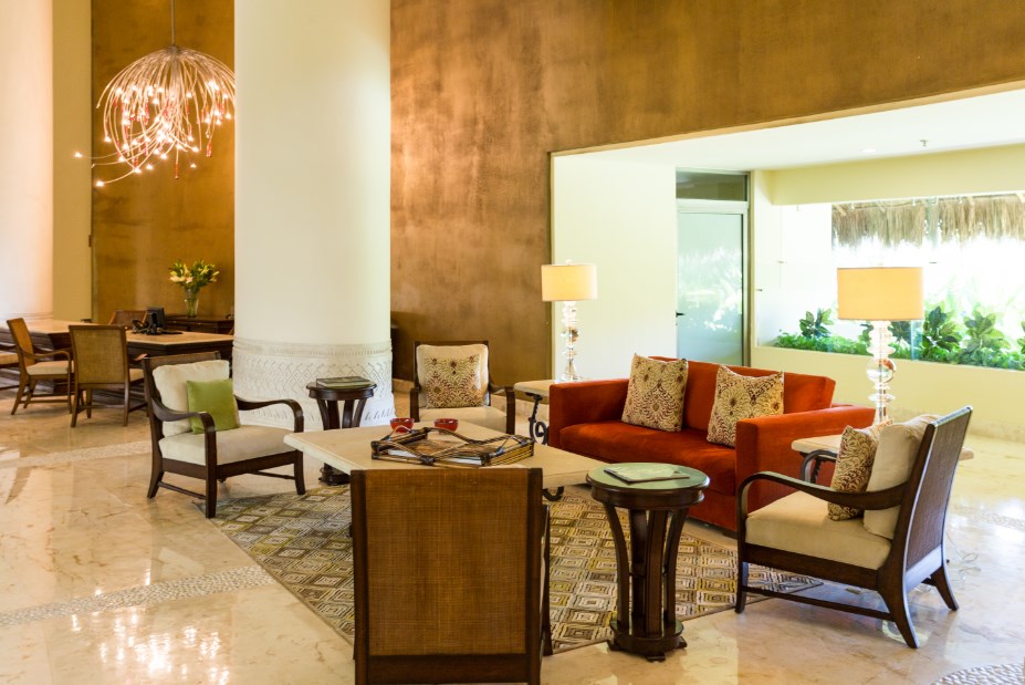 Lobby GC 001.jpg