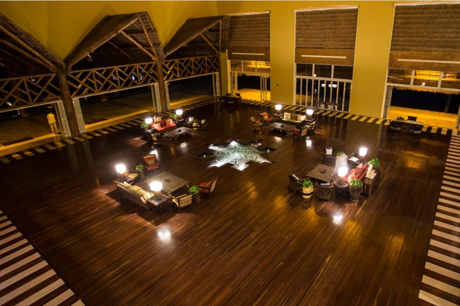 Lobby Zen 001.jpg