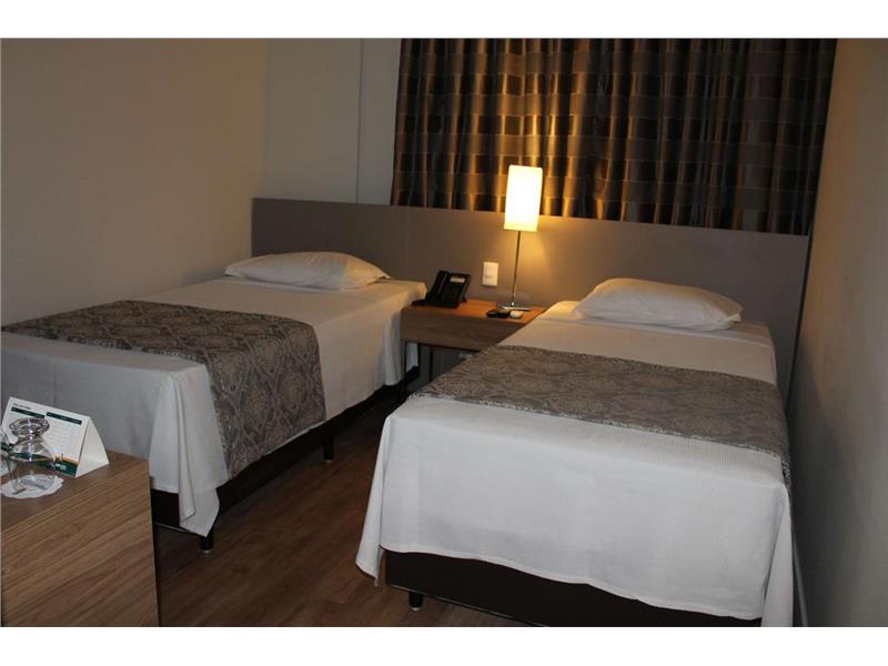 33682398 apartamento 2 camas.jpg