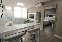 Luxo com 1 cama de casal