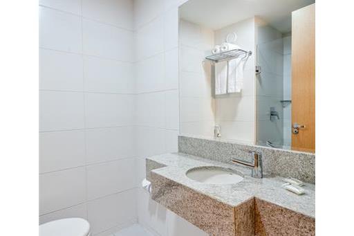 36134753 banheiro.jpg