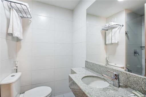 36190314 banheiro 2.jpg