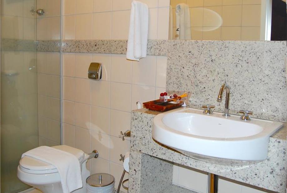 Banheiro Social apto Suite