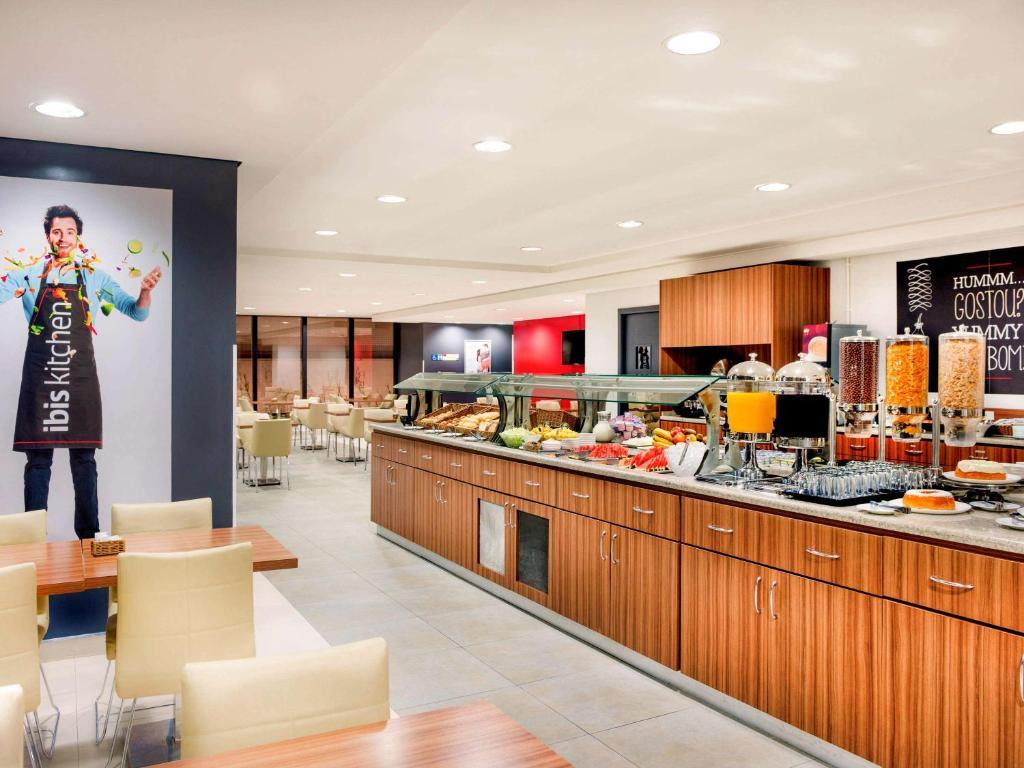 Illustrative image of Ibis Curitiba Shopping