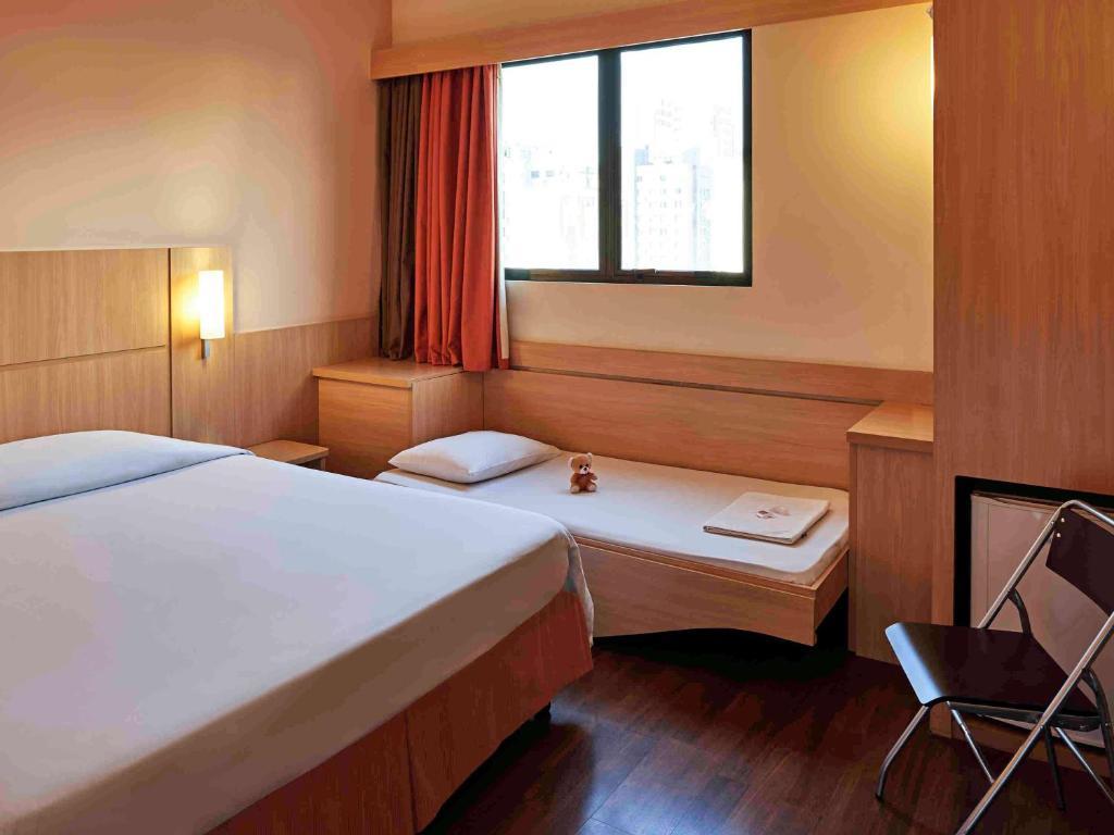 Illustrative image of Ibis Curitiba Shopping