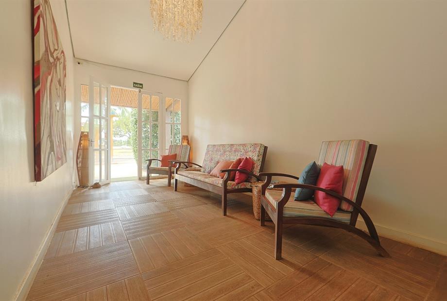 sala entrada.jpg