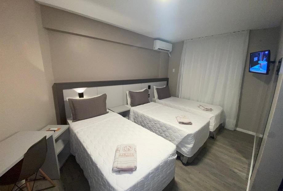 standard triplo - 04.jpg