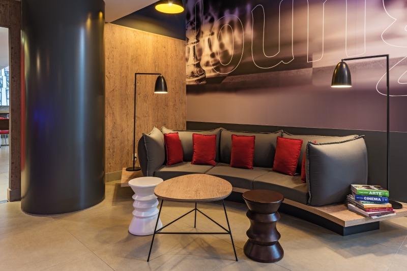 Illustrative image of Ibis Santos Valongo