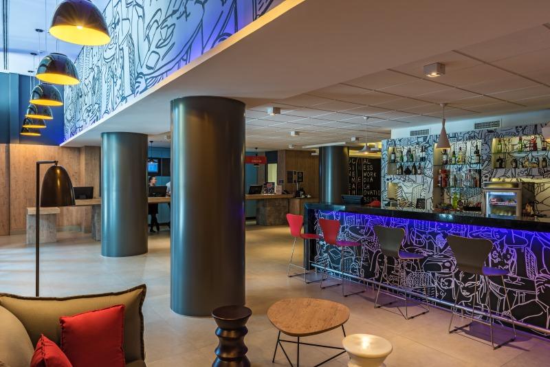 Illustrative image of Ibis Santos Valongo