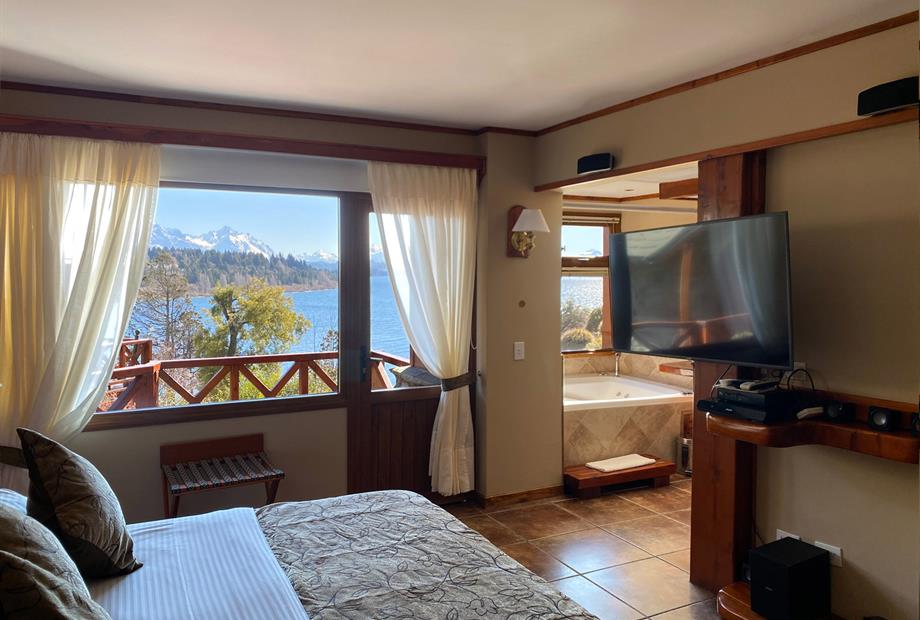 apt 1 suite (3) (1).jpg