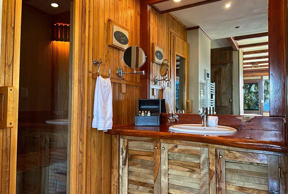 master deluxe baño .jpg