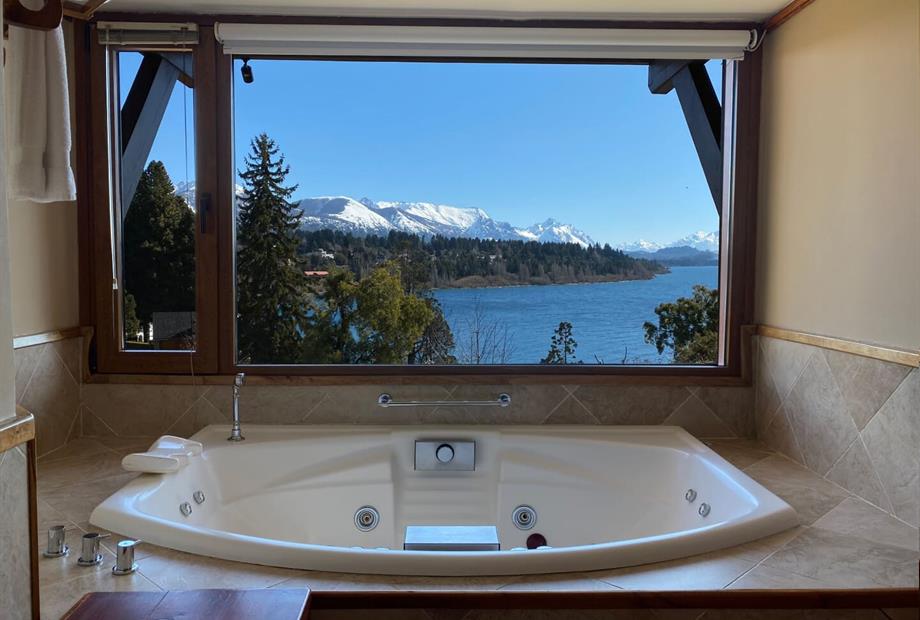 master jacuzzi 1.jpg