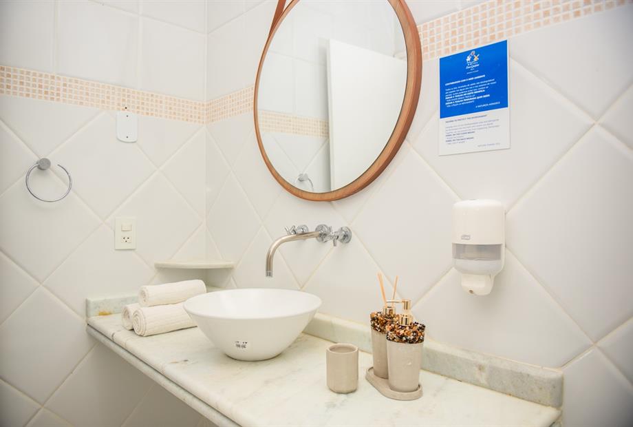 hotel don quijote - quarto 201-12.jpg