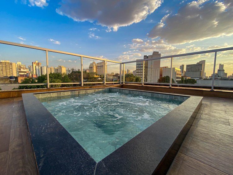 tinywow_rio vermelho_rooftop(513)_9745073.jpg