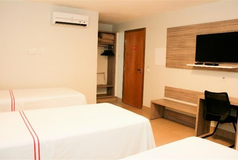 SL3 TWIN 1 hbook.jpg