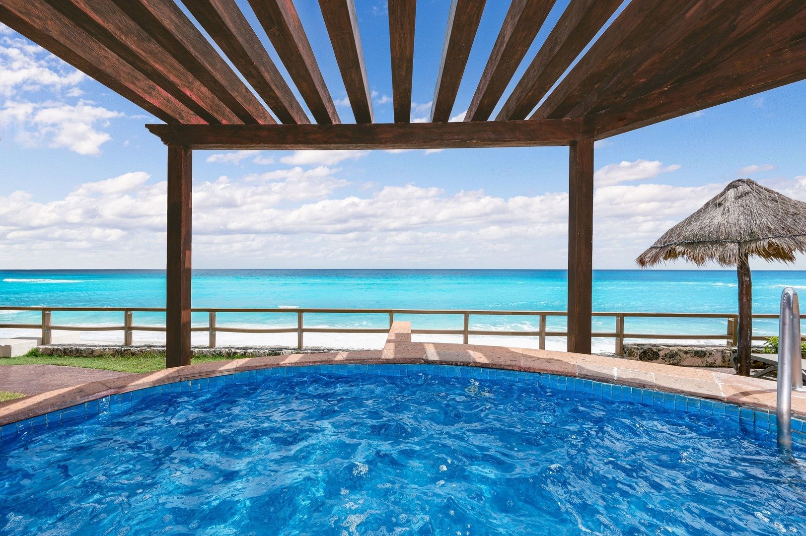 jacuzzi familiar 2.jpg