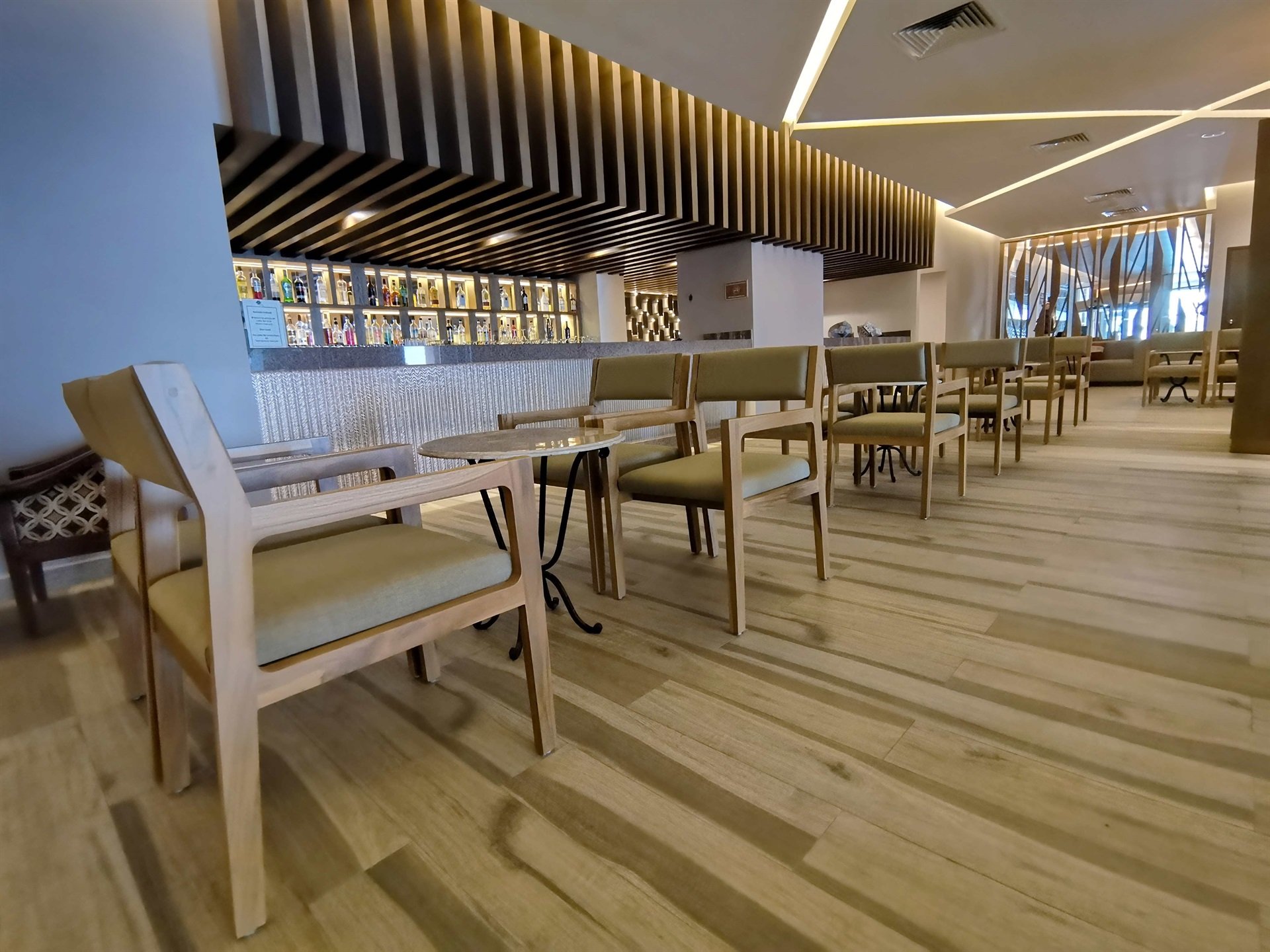 bar-1.jpg