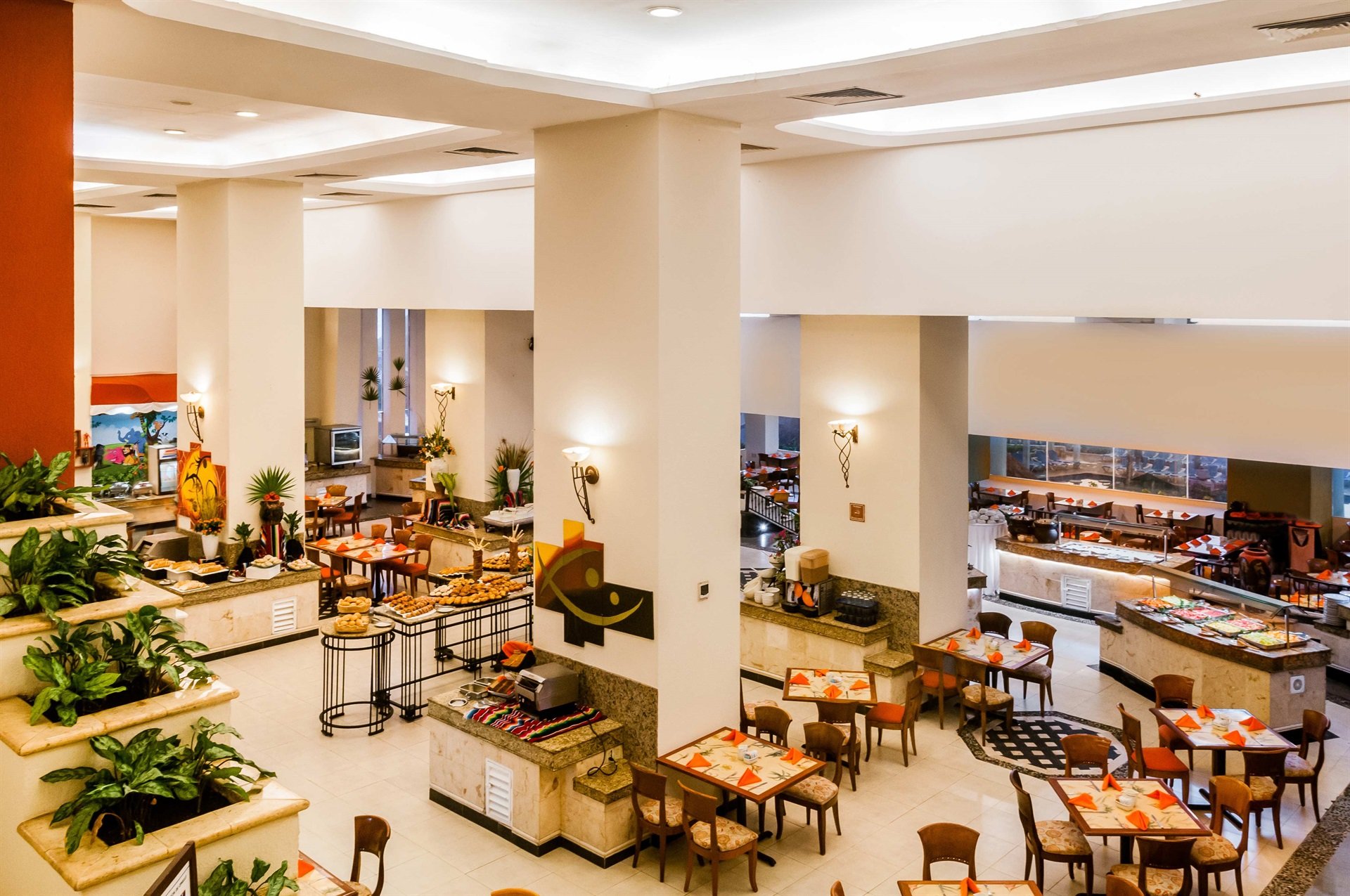 18.restaurante-las-fuentes.jpg