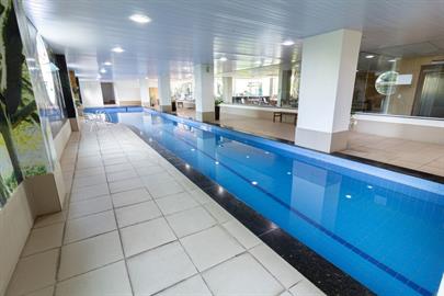 piscina 04 - omnibees.jpg