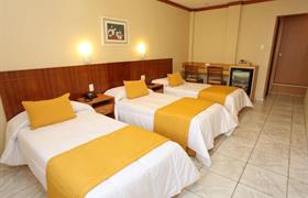 Standard Triplo do Hotel Vermont Ipanema
