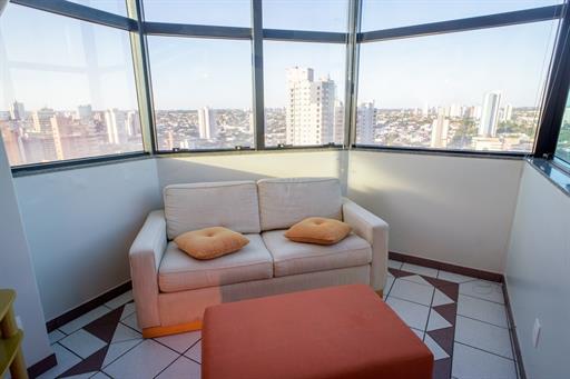 Quarto 2105-1006.jpg