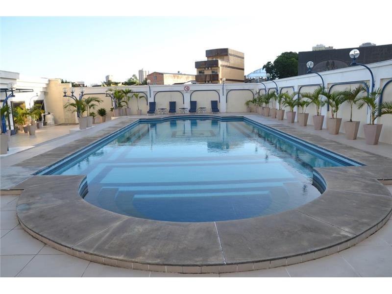 piscina.jpg