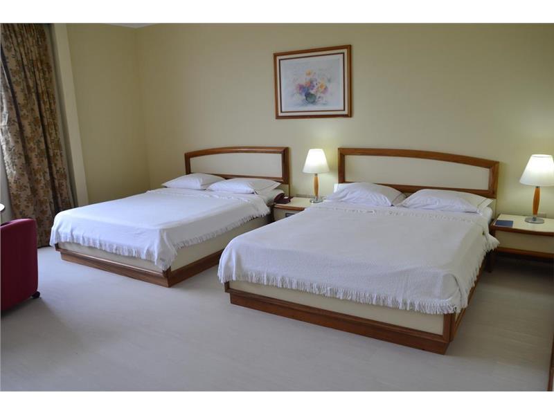 apartamento 2 camas casal.jpg