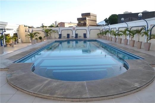 piscina.jpg