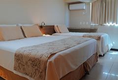 Quarto Triplo Luxo Lateral