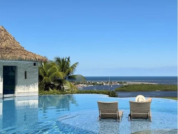 whatsapp image 2025-11-04 at 10.10.31 (2).jpeg