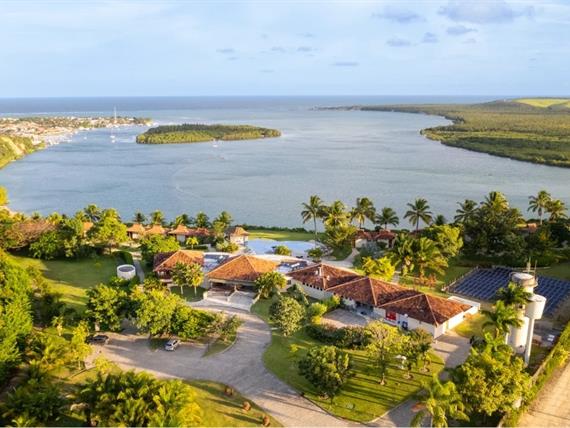 whatsapp image 2025-11-04 at 10.10.31.jpeg