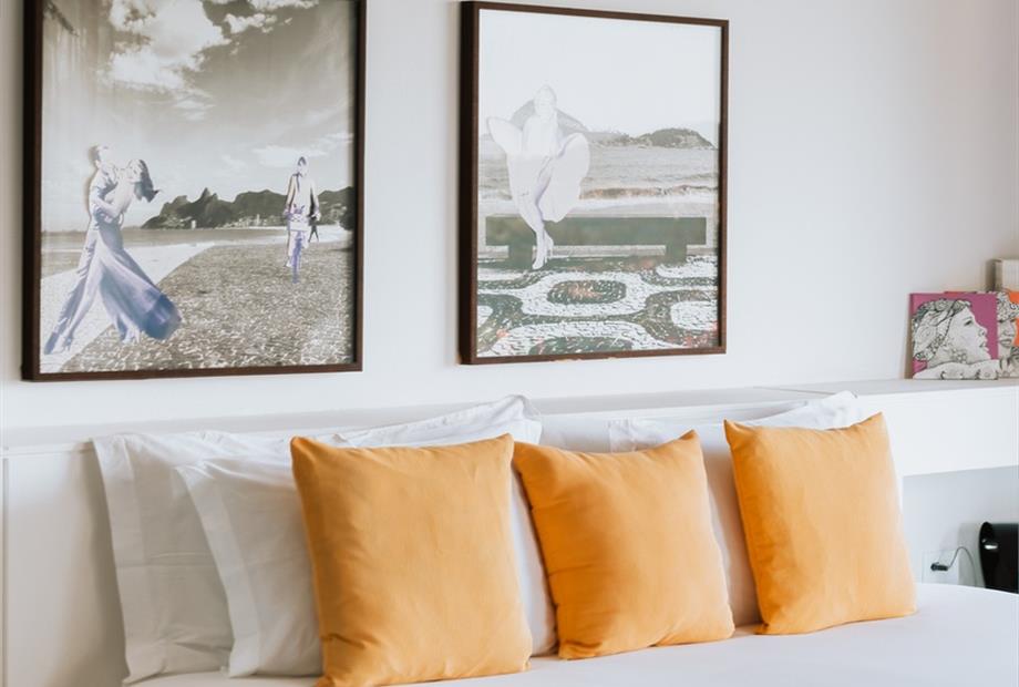 uh 12 - residência de artista - master(1).jpg