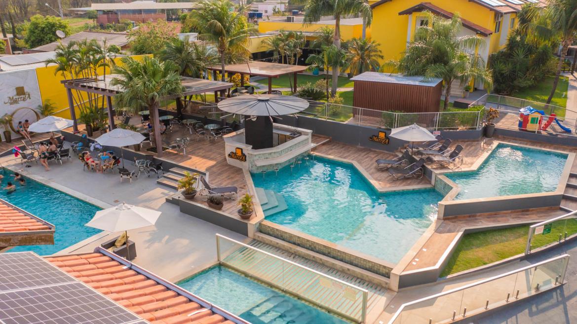 piscinadji_0700.jpg