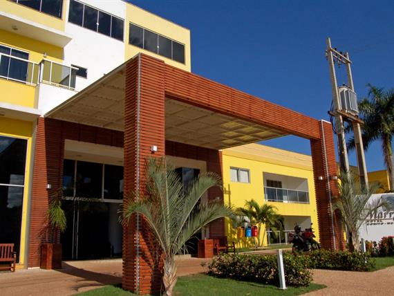 FACHADA 2.jpg