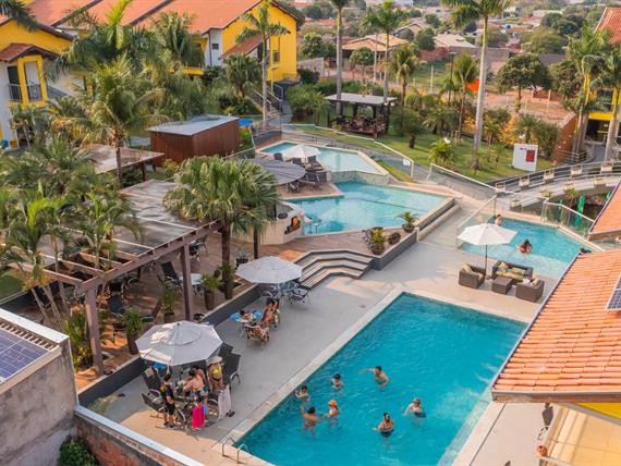 piscinadji_0728.jpg