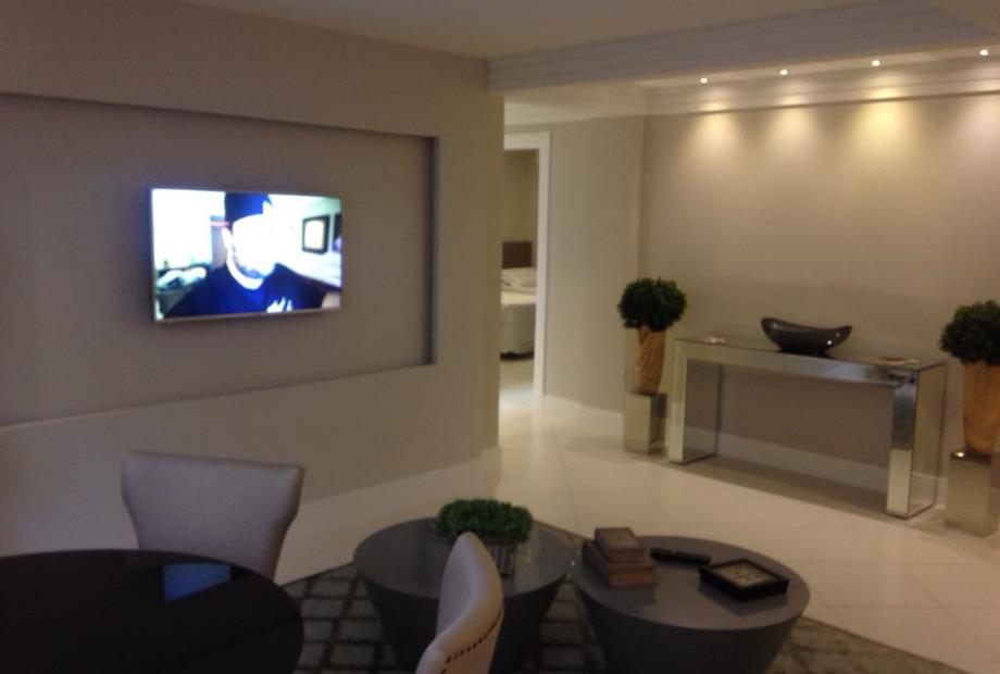 WhatsApp Image 2017-10-18 at 13.10.04(2).jpeg