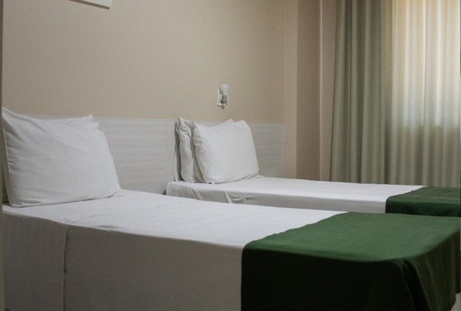 quarto double twin green hoteis 1.jpg