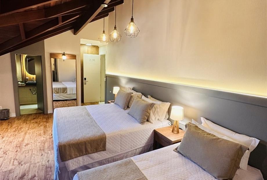 img-0193 (960x1280).jpg