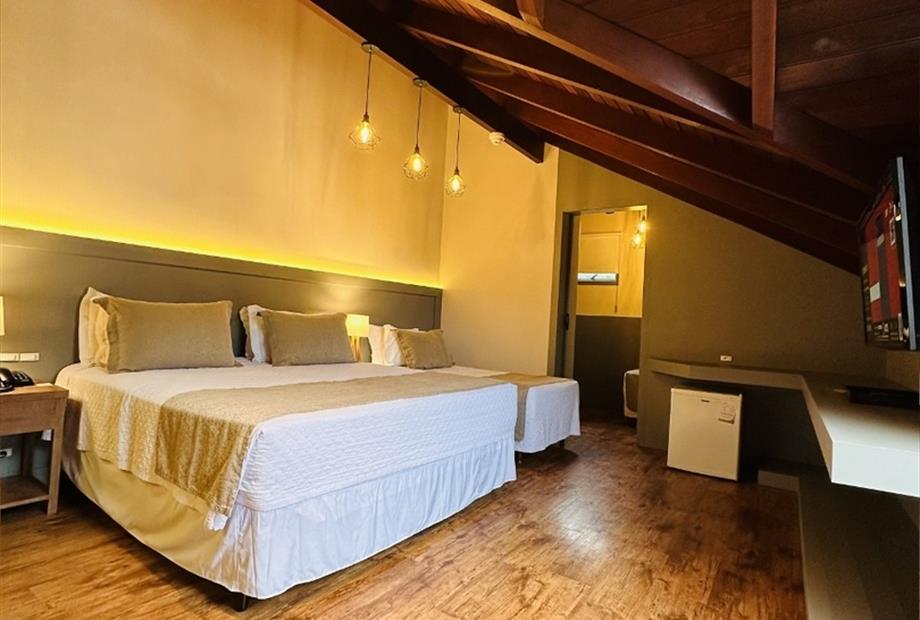 img-0190 (960x1280).jpg