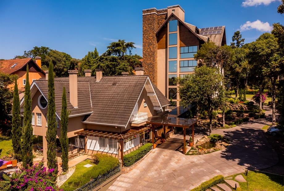 foto fachada mf bosque.jpg