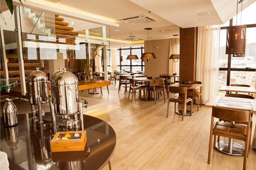 15 Ritz Copacabana.jpg