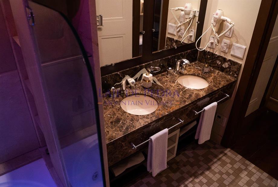 studio royal prime 10.jpg