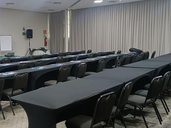 sala eventos 1.jpg